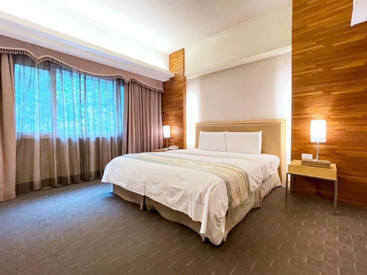 Hoya Hot Springs Resort & Spa Wenquan Exteriör bild